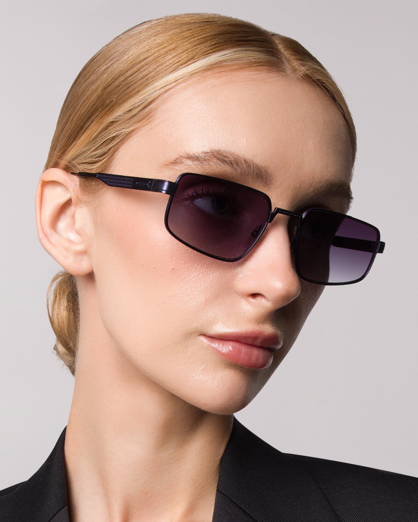 Shop Leo Sunglasses in Galaxy Colour – Available Online in USA, UK, Canada & United Arab Emirates